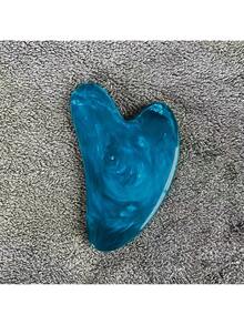 1 heart-shaped gua sha board,  - مراجعة Jade Gua Sha Tool وسعره